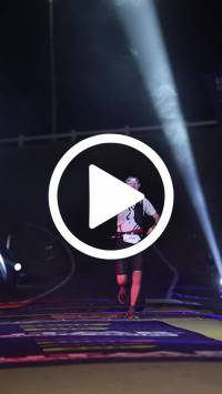 BIB:  <button type="button" onclick="openModal(27083223)" class="btn btn-primary btn-sm float-right" data-toggle="modal" data-target=".modal-high-quality">
                <i class="fa fa-download"></i> Download
                </button>